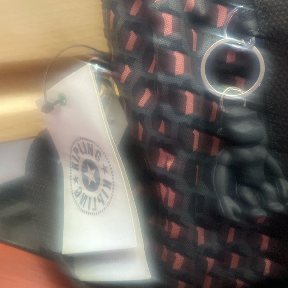 Kipling Bina M Satchel In 3D K Pink - Picture 8 of 10